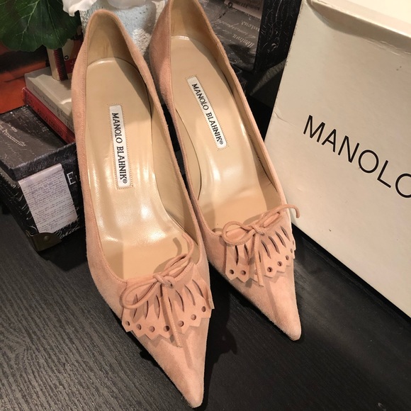 Manolo Blahnik Shoes - Manolo Blahnik Kitten Heels